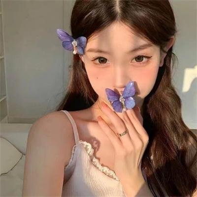 来自火星的恶魔女孩